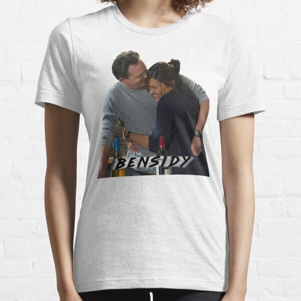 Bensidy Fan Ship T Shirt Essential T-Shirt