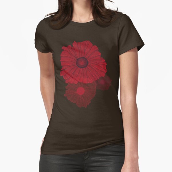 Poppy Tee V1 Fitted T-Shirt