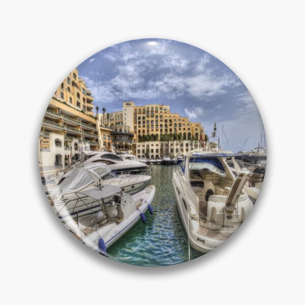 Artikelvorschau, St. Julians Portomaso Marina entworfen und verkauft von Londonimages.