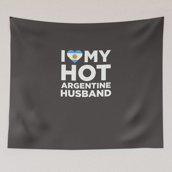 Aperçu de l'œuvre J'aime mon mari argentin chaud créée et vendue par AlwaysAwesome.
