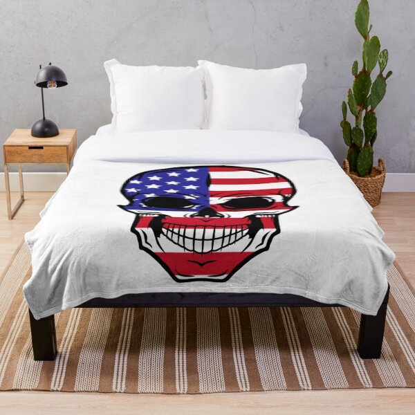 Artikelvorschau, Amerikanische Flagge mit einem Totenkopf entworfen und verkauft von Star-Design-PTD.