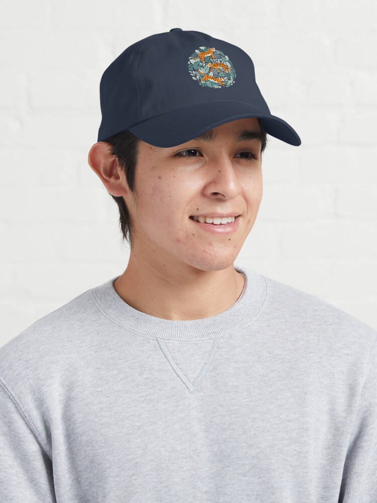 Imagen 3 de 7, Gorra con la obra Tigre de Bengala Teal Jungle, diseñada y vendida por TigaTiga.