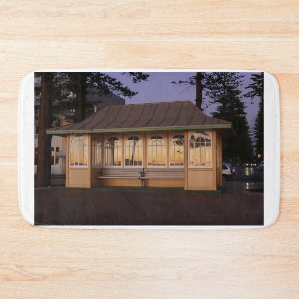 Item preview, Cobertizo de refugio, varonil designed and sold by PhotosByG.