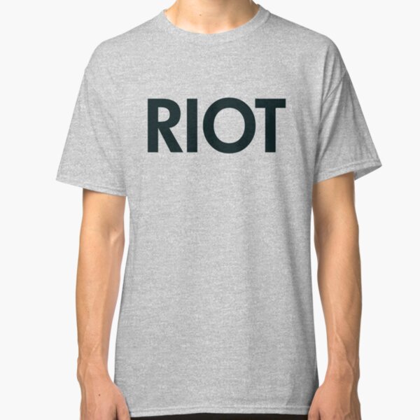 Riot (black) Classic T-Shirt