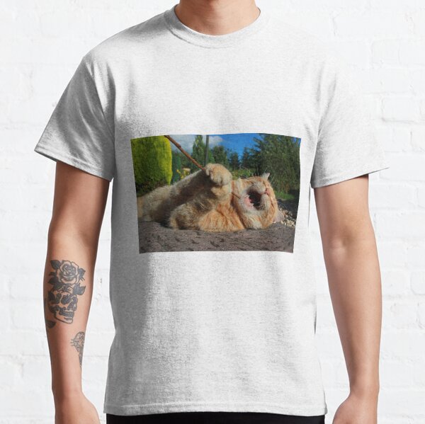 Karaoke kitty Classic T-Shirt