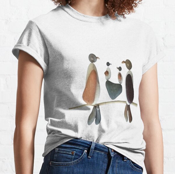 A family of birds made of pebble : best gift for your family in Christmas Classic T-Shirt