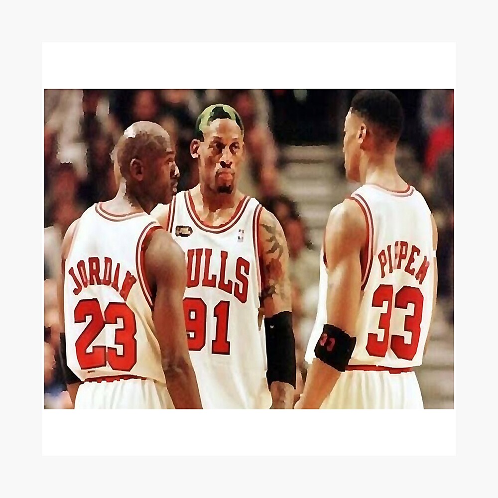 Chicago Bulls champion Dennis Rodman Michael Jordan and Scottie Pippen  signatures shirt, hoodie, sweater, long sleeve and tank top
