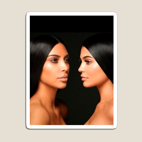 Aperçu de l'œuvre Kim kardashian et Kylie Jenner créée et vendue par Richard Kazar.