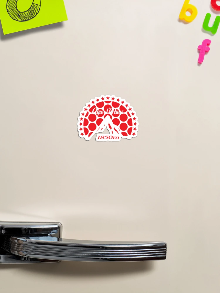 Aperçu 1 sur 3. Magnet avec l'œuvre Alpe d'Huez (Pois Rouges) créée et vendue par sher00.
