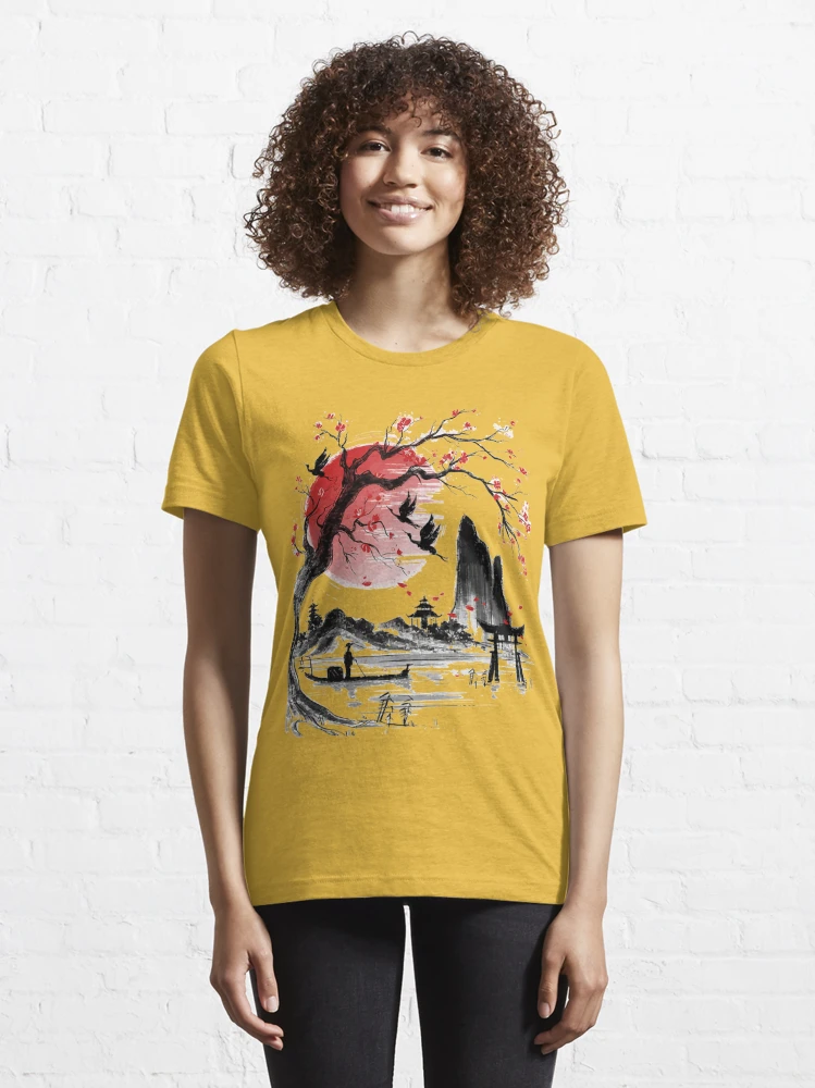  Japanese Tree Red Moon With Birds Flying in background T-Shirt  : Clothing, Shoes & Jewelry