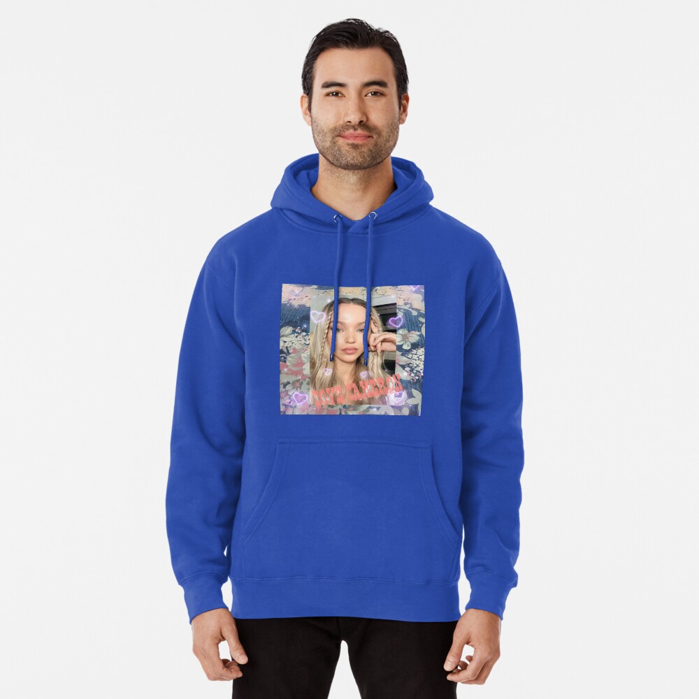 Item preview, Sudadera con capucha designed and sold by Alien17.