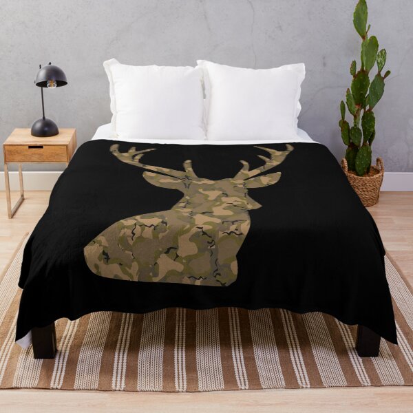 Artikelvorschau, Hirschjäger, Hirschjagd, Hirschkopf tarnen, Hirschsilhouette tarnen entworfen und verkauft von baingraphics.