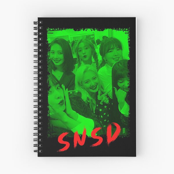 Artikelvorschau, Girls Generation SNSD Kpop Gruppenmitglieder Grün Koreanisches Kpop RGB-Farbdesign entworfen und verkauft von Piosenka Art.