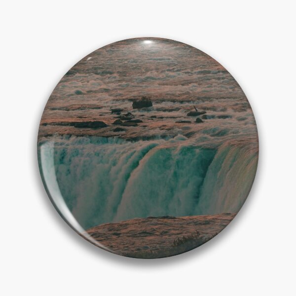 Aperçu de l'œuvre Chutes du Niagara à couper le souffle créée et vendue par Rimmi01.