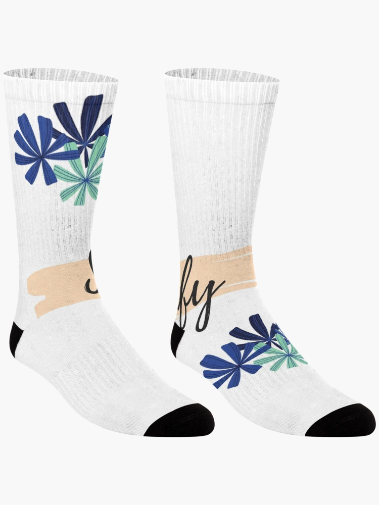 Aperçu 3 sur 5. Chaussettes avec l'œuvre Simplifier créée et vendue par Rimmi01.