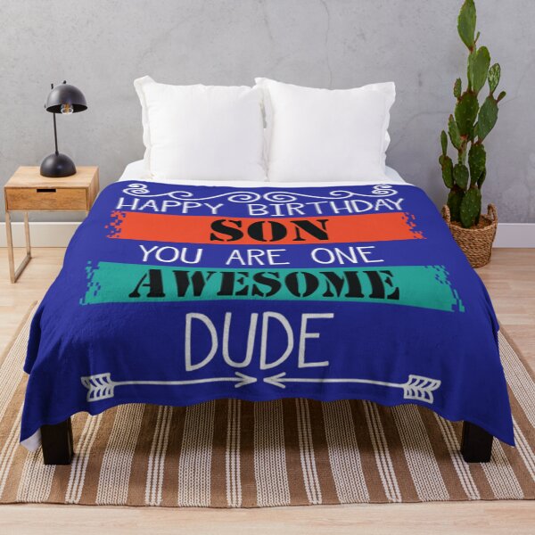 Aperçu de l'œuvre T-shirt d'anniversaire de fils adorableCadeau d'anniversaire de fils adorable créée et vendue par Dkartdesign.