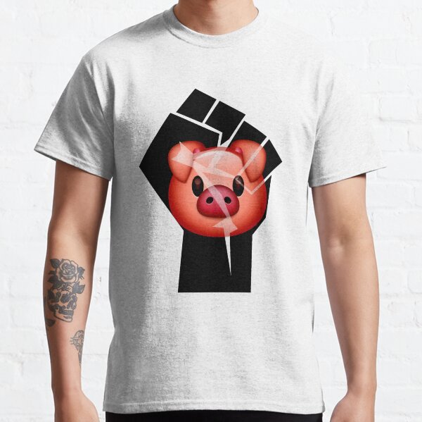 Fist pig Classic T-Shirt