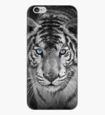 Blue Eyed Bengal Tiger iPhone-Hülle & Cover