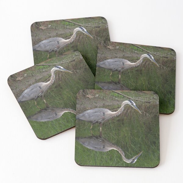 Artikelvorschau, Great Blue Heron mit Reflexion entworfen und verkauft von mainekayakgirl.