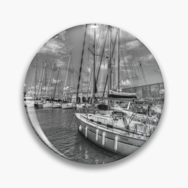 Artikelvorschau, Portomaso Marina Boote entworfen und verkauft von Londonimages.