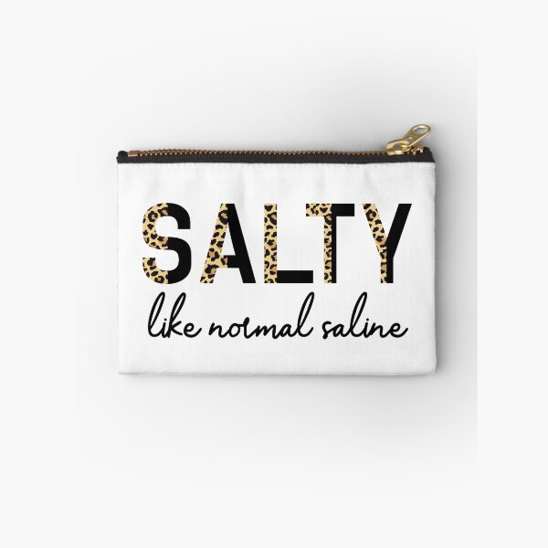 Aperçu de l'œuvre Salé comme une solution saline normale Infirmière drôle disant typographie imprimée Cheetah | Vie infirmière, Étudiante infirmière, Infirmière en formation | Cadeau d'infirmière créée et vendue par Violet Treasures.