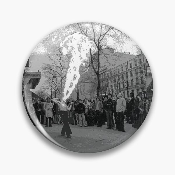 Item preview, r1068/ New Finition 2021: Les Gens de Paris : Mon ami pendant 1 an: Le Cracheur de Feu que deviens tu ! - Konica T3: Vivitar Série 1:70.210 hp5 400 iso Okaio Créations Olavia & Olao 1975 designed and sold by o.okaïo.