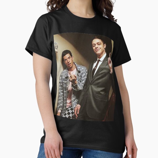 Artikel-Vorschau von Pete Davidson und John Mulaney | Perfektes Geschenk, designt und verkauft von yasukodaw.