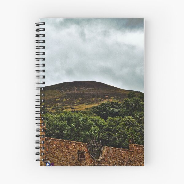 Aperçu de l'œuvre Eildon Hill, Melrose Écosse créée et vendue par JohnKenealy.