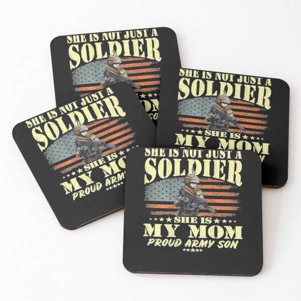 Artikelvorschau, Sie ist nicht nur eine Soldatin, sie ist meine Mutter, ein stolzes Armee-Sohn-Geschenk entworfen und verkauft von robinxam.
