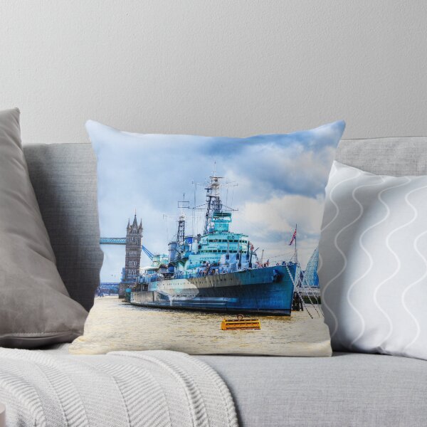 Aperçu de l'œuvre HMS Belfast et Tower Bridge, Londres créée et vendue par Paul Thompson Photography.
