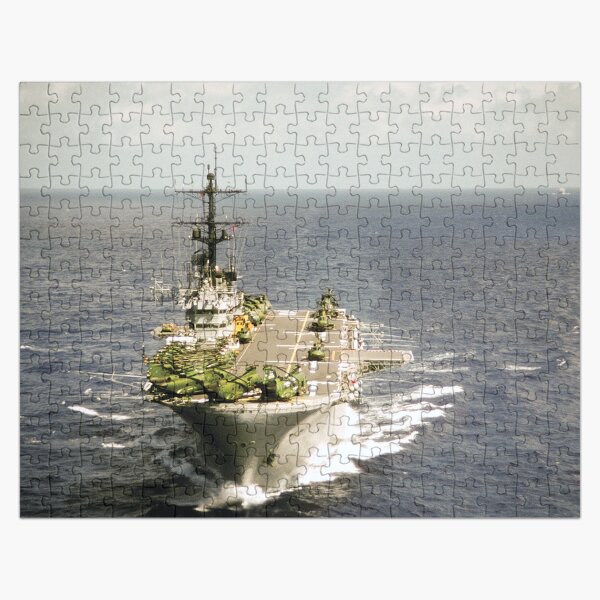 Aperçu de l'œuvre MAGASIN DU NAVIRE USS IWO JIMA (LPH-2) créée et vendue par militarygifts.