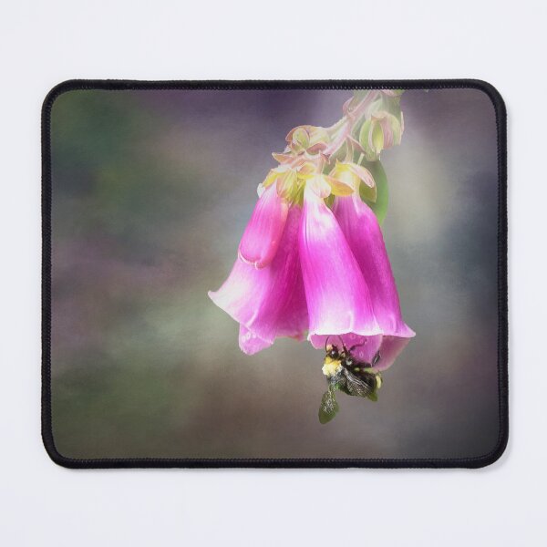 Item preview, Bee on a Bloom designed and sold by Kathy Weaver.