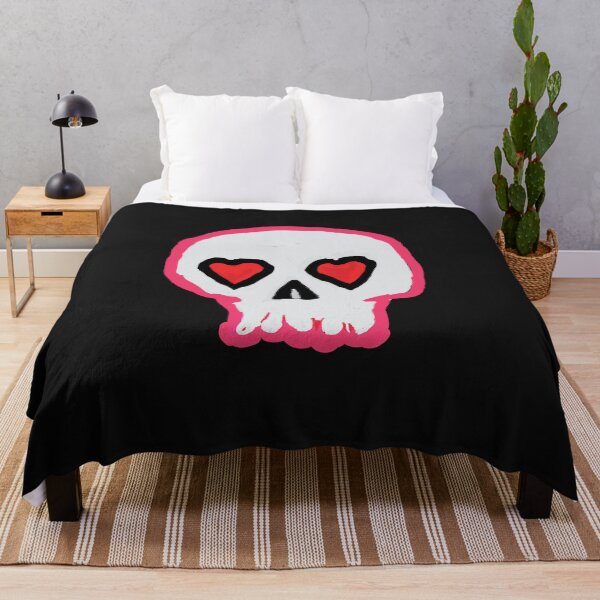 Item preview, Heart Eyes Skull corazón ojos camiseta de calavera, camiseta de calavera, calavera de amor, camiseta de calavera del día de San Valentín, corazones góticos, amor emo designed and sold by iMobb06.