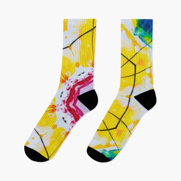 Artikelvorschau, Tie-Dye-Geometrie-Design entworfen und verkauft von ZubiyaArt.