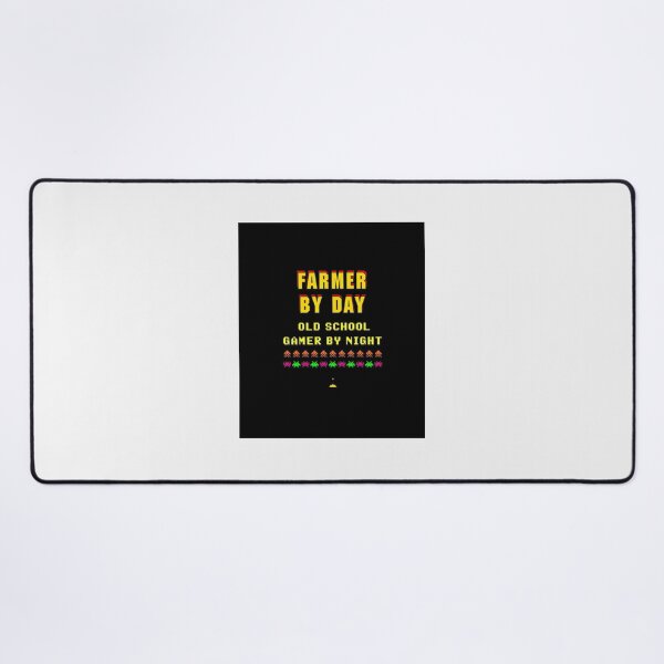 Vista previa del artículo con la obra «Granjero de día, jugador de la vieja escuela de noche | Regalo perfecto», diseñado y vendido por joanwer.