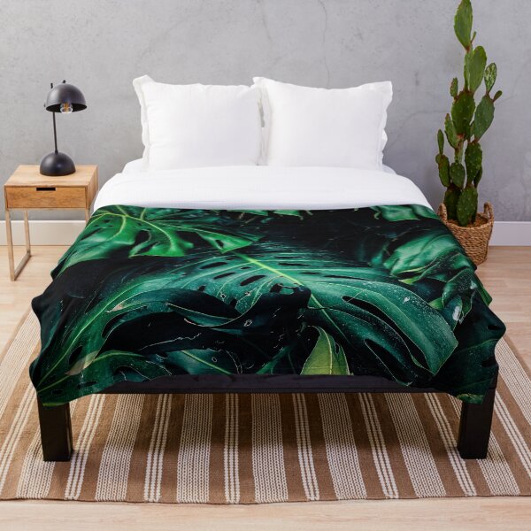 Item preview, Hojas de color verde oscuro designed and sold by Petal & Paw.