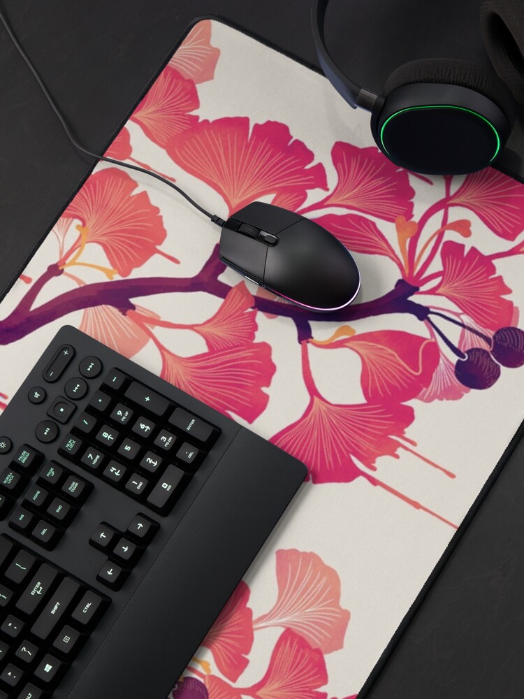 Aperçu 4 sur 5. Tapis de souris avec l'œuvre Ginkgo créée et vendue par littleclyde.