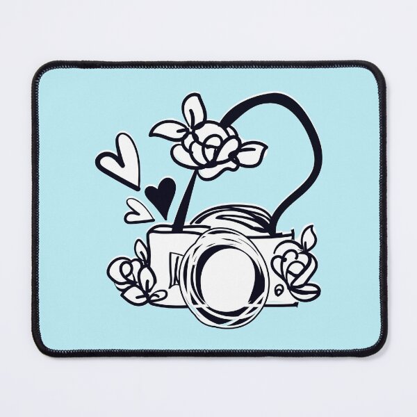 Artikelvorschau, Digitalkamera mit Blumen entworfen und verkauft von princessmi-com.