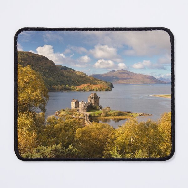 Eilean Donan Castle in Fall Carr Brae Scotland. Mouse Pad