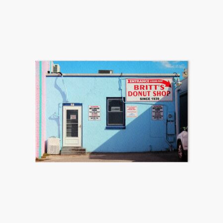 Artikel-Vorschau von Rückseite von Britt's Donut Shop, designt und verkauft von Cynthia48.