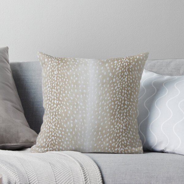Artikel-Vorschau von Beige Antilopen-Druck Dekokissen Print, designt und verkauft von EleventhFloor.