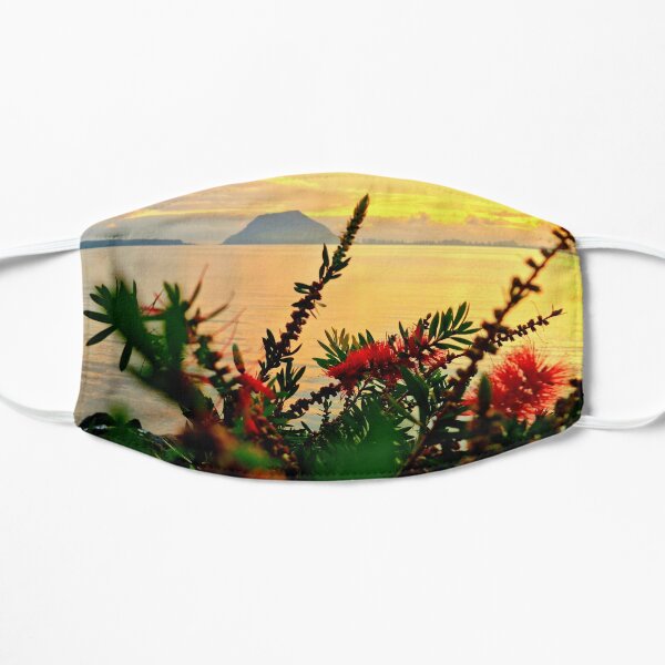 GOLDEN MOUNT SUNRISE Flat Mask