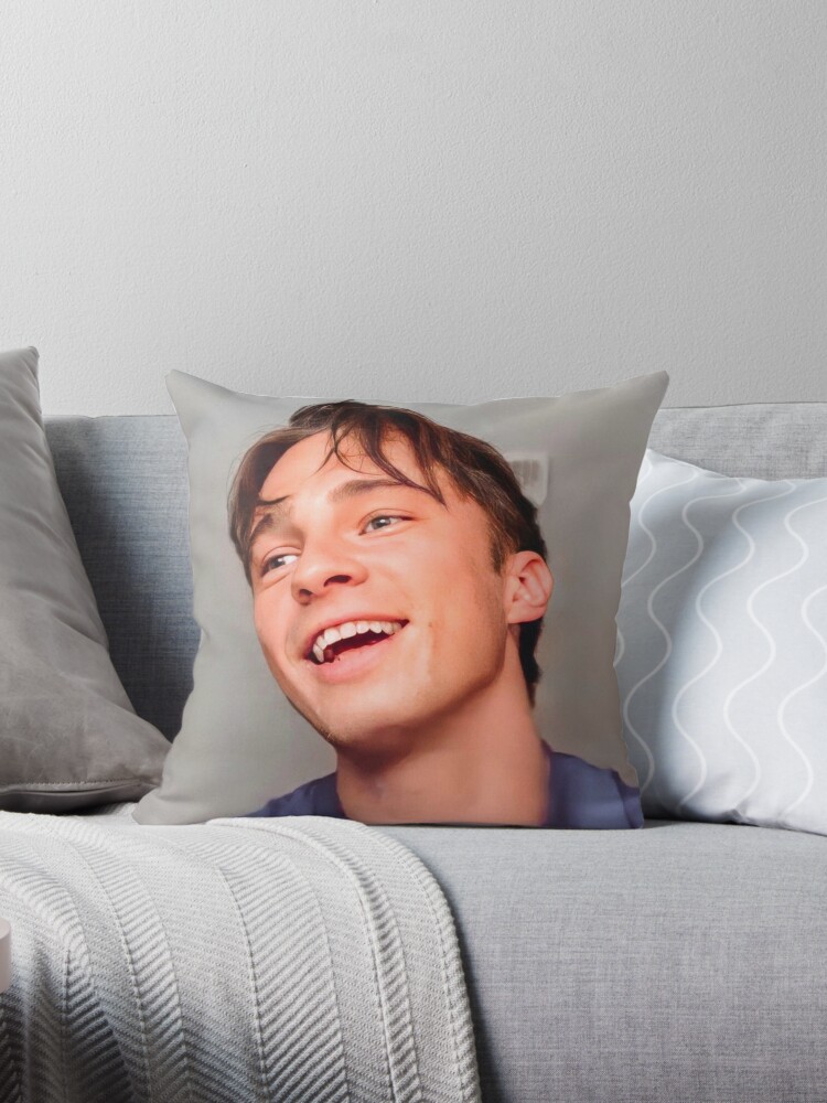 Drew Pillow