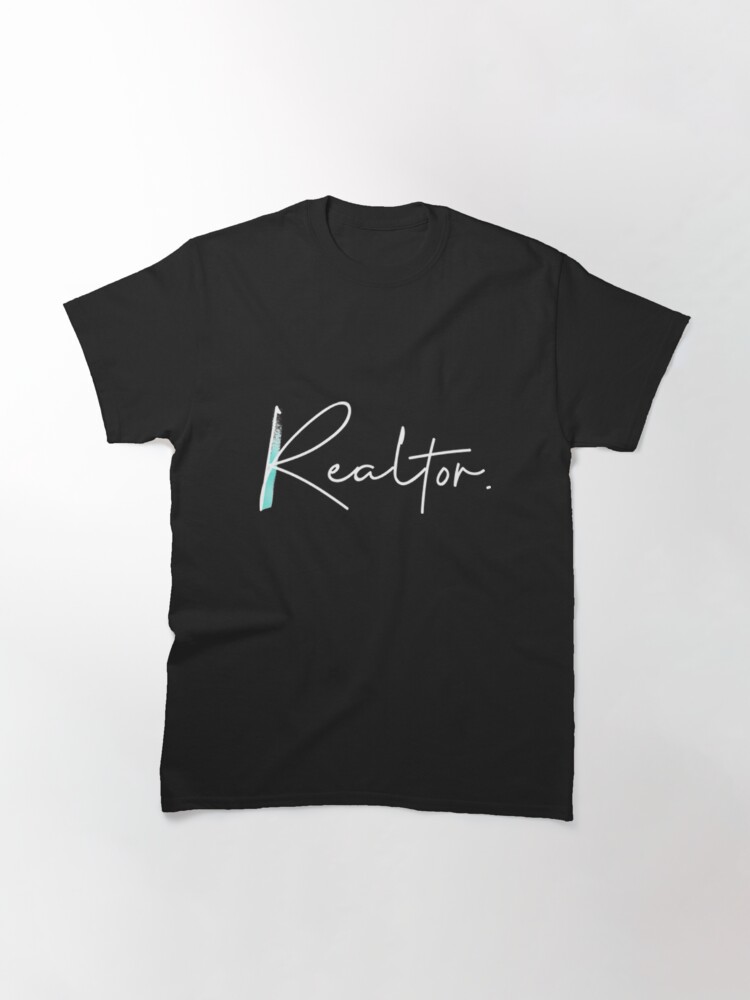 Discover Realtor Real Estate professional Classic T-Shirt