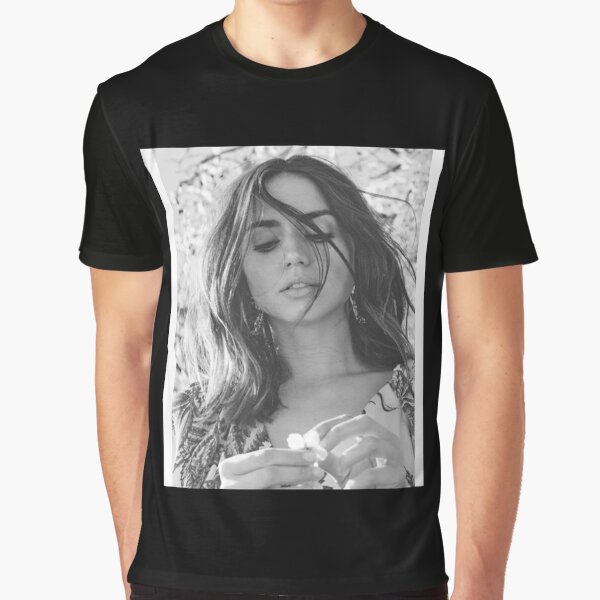 Ana de Armas T-Shirt Poster by Duong Dam - Pixels