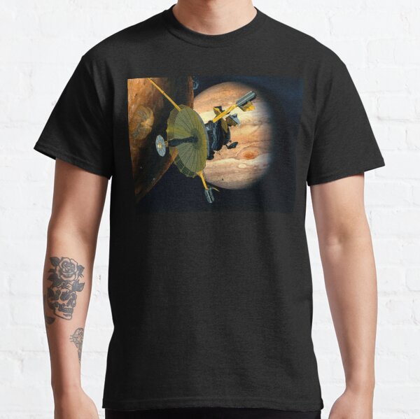 Galileo. Probe, Io, Jupiter, Space, Space Craft, Explore, Solar system. Classic T-Shirt