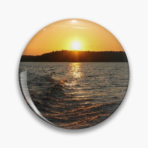 Artikelvorschau, Kanada Sonnenuntergang auf dem Wasser entworfen und verkauft von orangelikejazz.