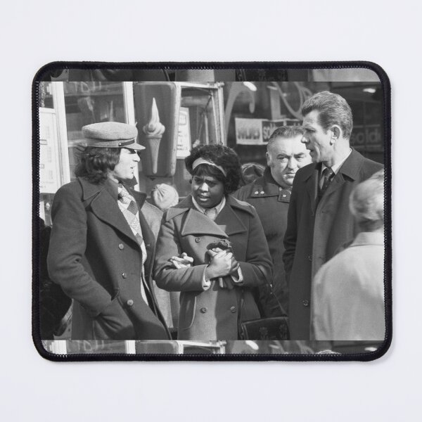 Item preview, r1060/ New Finition 2021 : Les Gens de Paris : Capitaine de Sortie: Discussions ! - Konica T3: Vivitar Série 1:70.210 hp5 400 iso Okaio Créations Olavia & Olao 1975 designed and sold by o.okaïo.