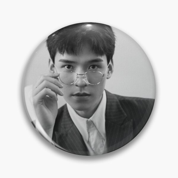 Item preview, Gong Jun B&W ver. designed and sold by Aiyizhan.