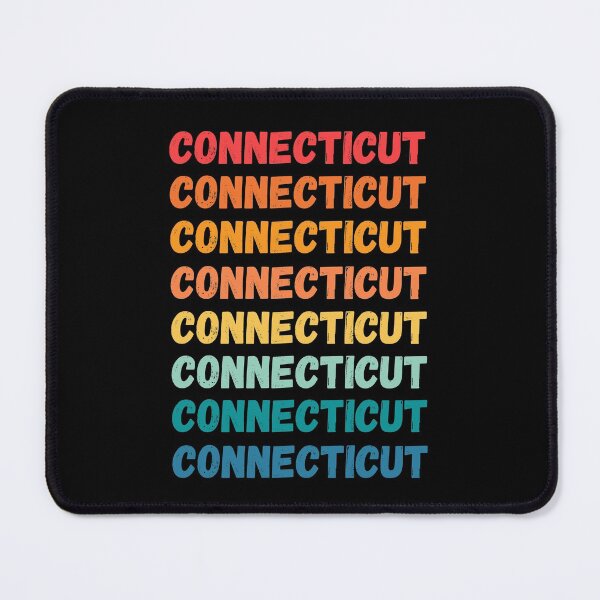 Artikelvorschau, CONNECTICUT- herhaalde retro vintage zonsondergangkleuren met een verontrust ontwerpeffect Grafisch T-shirt | Essentieel T-shirt entworfen und verkauft von printdot.